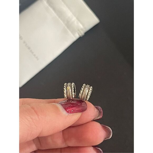 David Yurman Cable Classics Hoop Earrings with Diamonds silver - Picture 16 of 16